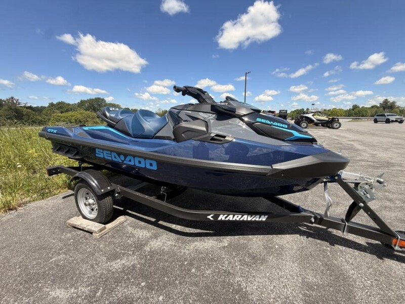 2026 Sea-Doo GTX 230 Tech Package with Audio iDF and iBR® Blue Abyss / Gulfstream Blue