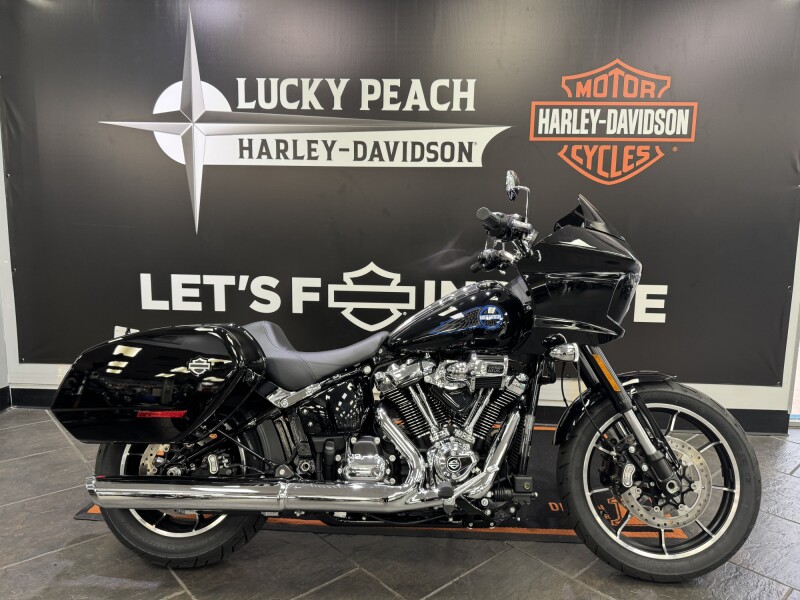 2026 Harley-Davidson® Low Rider® ST Vivid Black Chrome Trim