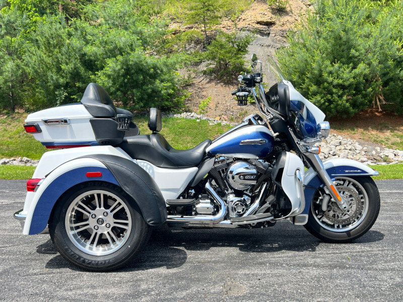 FLHTCUTG 2015 Tri Glide® Ultra