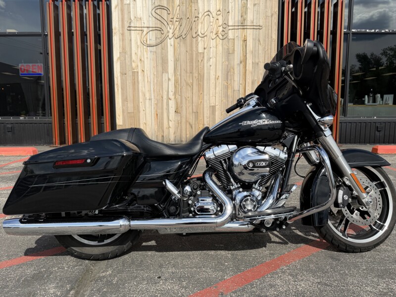 FLHX 2014 Street Glide®