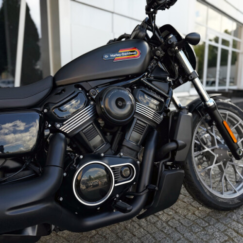 2026 Harley-Davidson® Nightster Special® Black Denim Black Trim thumb 2