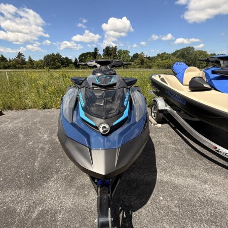 2026 Sea-Doo GTX 230 Tech Package with Audio iDF and iBR® Blue Abyss / Gulfstream Blue thumb 3