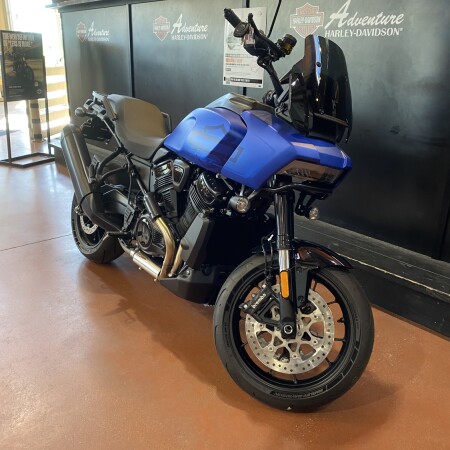 RA1250ST 2026 Pan America® 1250 ST thumb 2