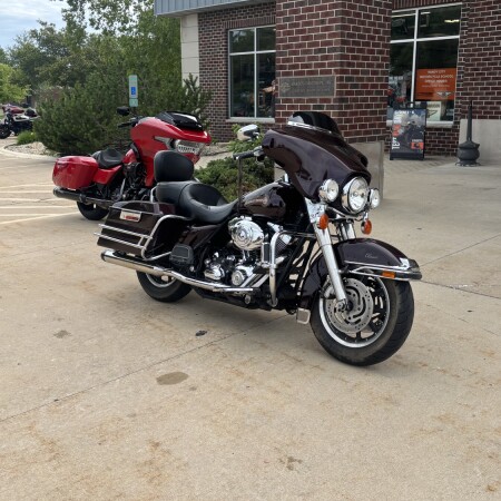 2007 Harley-Davidson® Electra Glide® Classic Vivid Black thumb 3