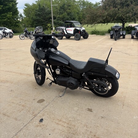 2017 Harley-Davidson® Street Bob® Black Denim thumb 1