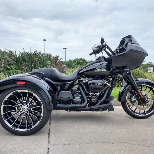 Harley-Davidson® Road Glide® 3 2024 thumb 3