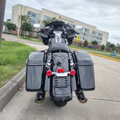 FLTRX 2023 Road Glide® thumb 0