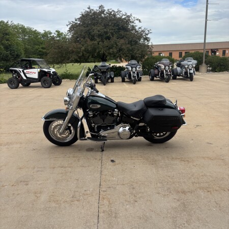 2024 Harley-Davidson® Heritage Classic Alpine Green thumb 0