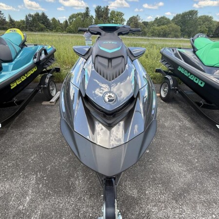 2026 SEA-DOO GTR 230 IN ECLIPSE BLACK & REEF BLUE  thumb 3