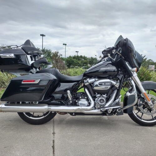 FLHX 2023 Street Glide® thumb 3