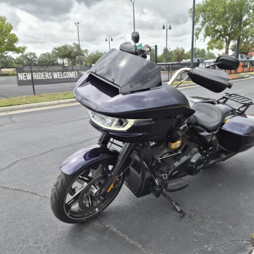FLTRX 2025 Road Glide™ thumb 1