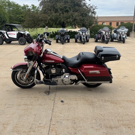 2012 Harley-Davidson® Electra Glide® Ultra Limited Ember Red Sunglo thumb 0