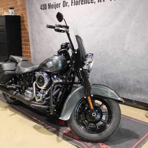 2025 Harley-Davidson® Heritage Classic Iron Horse Metallic w/Laced Wheels FLHC thumb 3