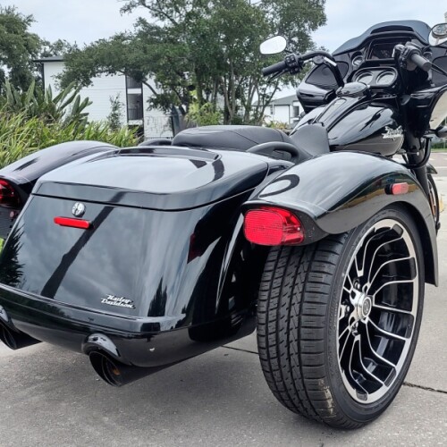 Harley-Davidson® Road Glide® 3 2024 thumb 1