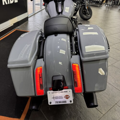 2026 Harley-Davidson® Street Glide® Dark Billiard Gray Black Trim thumb 0