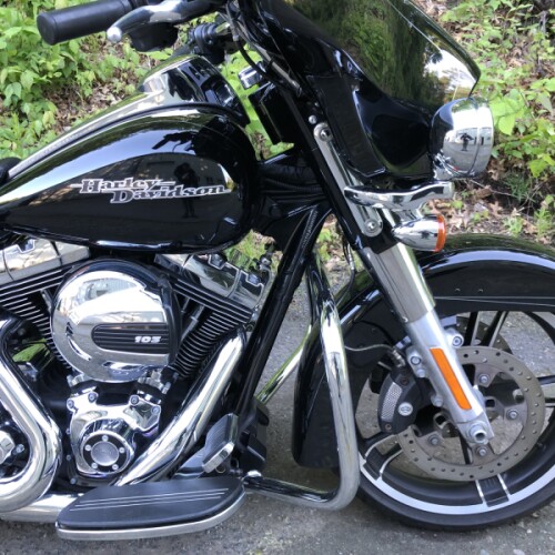 2015 Harley-Davidson® Street Glide® Special Vivid Black thumb 3