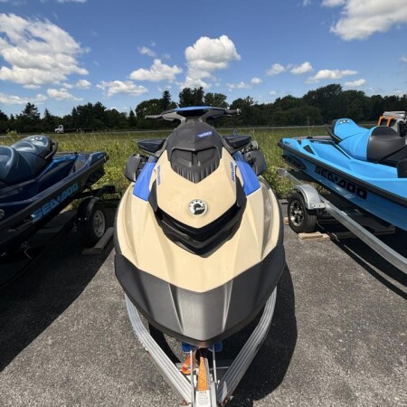 2026 SEA-DOO WAKE 170 AUD IN SAND & DAZZLING BLUE thumb 3