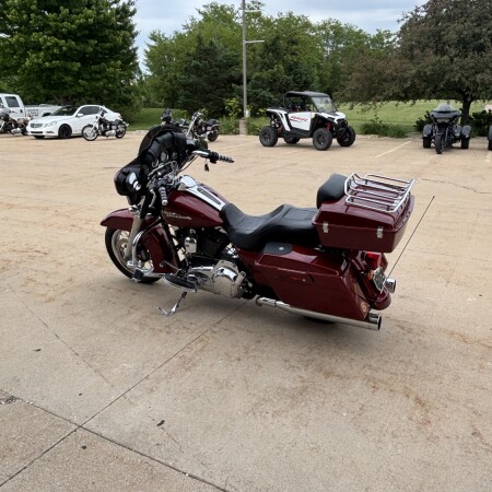 2009 Harley-Davidson® Street Glide® Red Hot Sunglo thumb 1