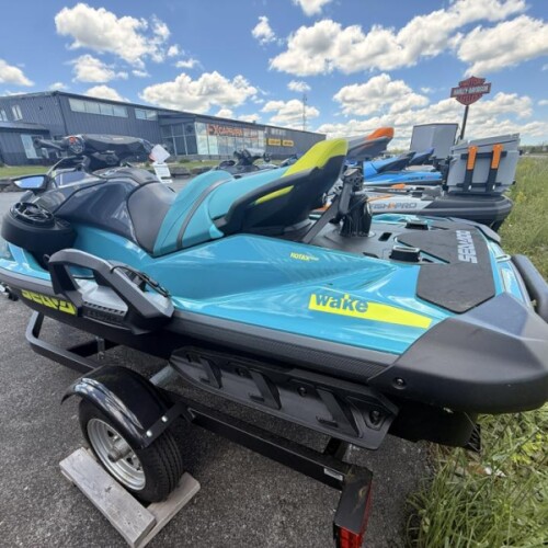 2026 SEA-DOO WAKE 170 AUD IBR IDF IN TEAL BLUE & MANTA GREEN thumb 2