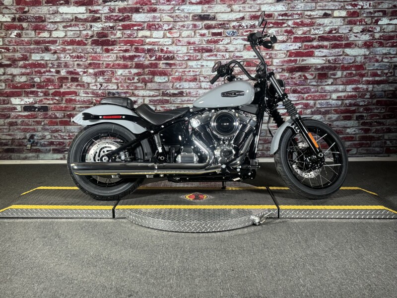 FXBB 2026 Street Bob®