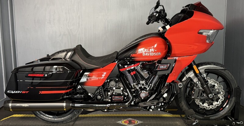 2026 FLTRXSTSE  CVO Road Glide ST