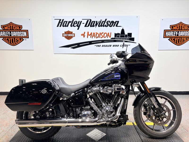 2026 FXLRST Harley-Davidson® Low Rider® ST Vivid Black Chrome Trim