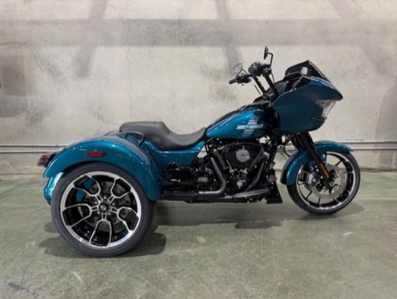 FLTRT 2026 Road Glide 3
