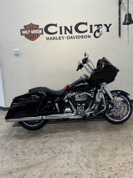 FLTRX 2019 Road Glide®