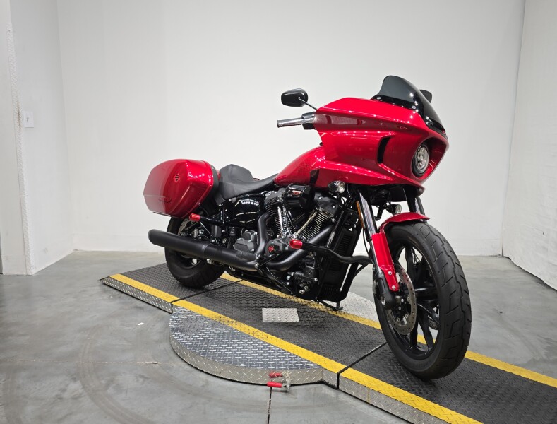 FXLRST 2025 Low Rider™ ST