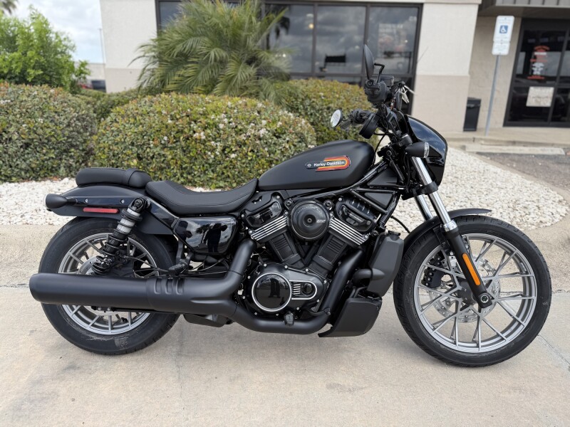2026 Harley-Davidson® Nightster® Special Black Denim Black Trim