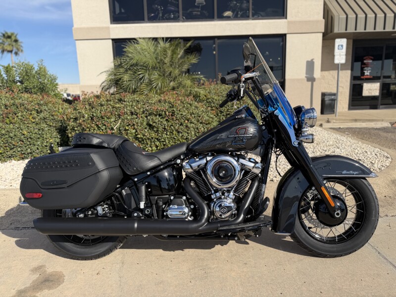 2026 Harley-Davidson® Heritage Classic Midnight Ember w/Laced Wheels
