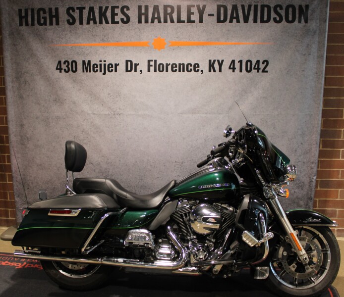 2015 Harley-Davidson® Ultra Limited Two-Tone Deep Jade Pearl/Vivid Black FLHTK