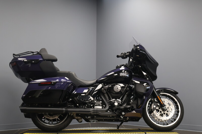 2026 Harley-Davidson® Street Glide Limited FLHXL