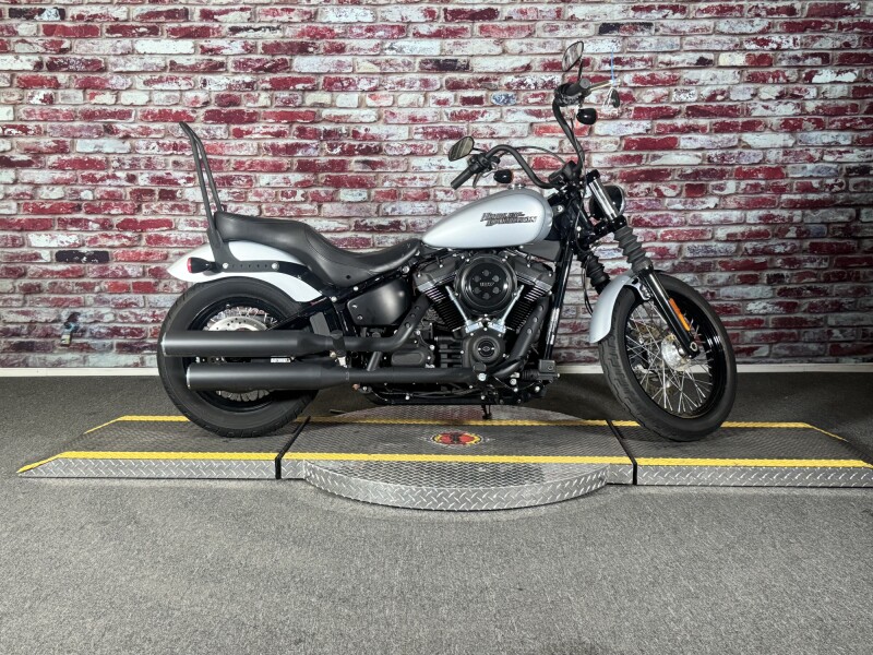 FXBB 2020 Street Bob®