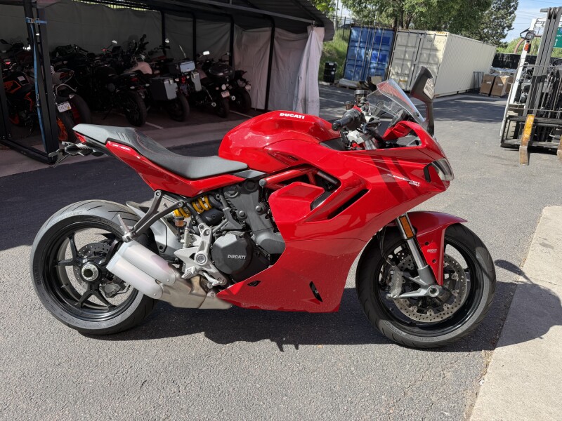 2023 Ducati SuperSport 950