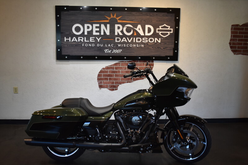 2026 Harley-Davidson® Road Glide® Olive Steel Metallic / Vivid Black Black Trim