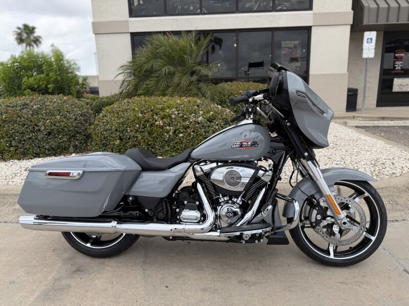2026 Harley-Davidson® Street Glide® DRK BILIARD GRY
