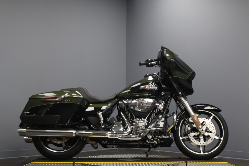 2026 Harley-Davidson® Street Glide® FLHX