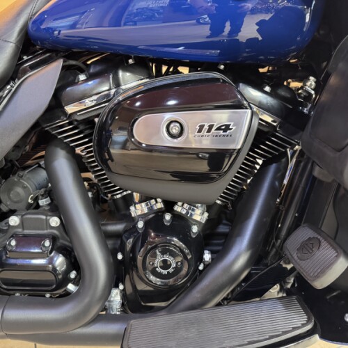 2023 Harley-Davidson® Road Glide® Limited Bright Billiard Blue/Billiard Gray - Black Finish thumb 2