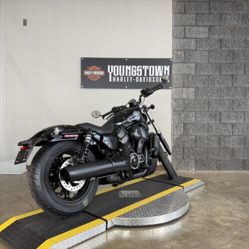 2026 Harley-Davidson® Nightster® RH975 thumb 2