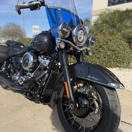 2026 Harley-Davidson® Heritage Classic Midnight Ember w/Laced Wheels thumb 0