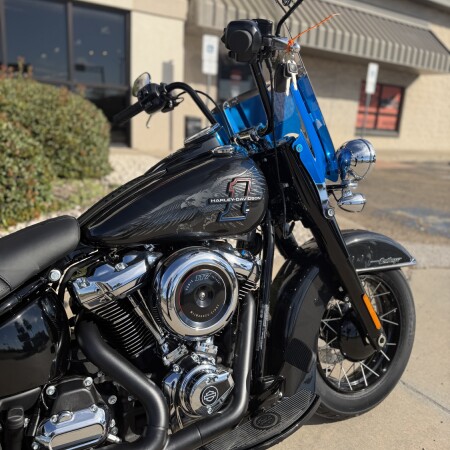2026 Harley-Davidson® Heritage Classic Midnight Ember w/Laced Wheels thumb 3