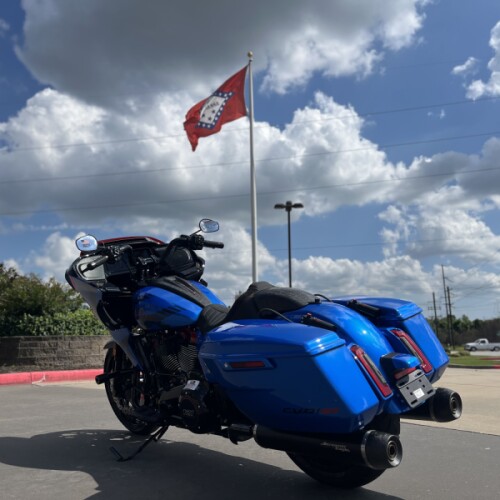 2026 Harley-Davidson® FLTRXSTSE CVO Road Glide ST Electric Coast thumb 0