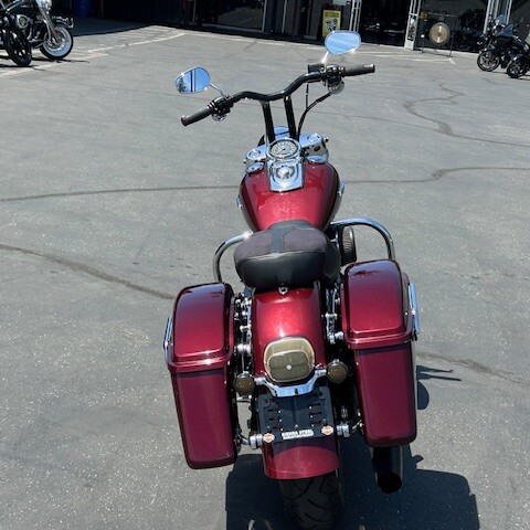 2015 Harley-Davidson® Switchback™ thumb 1