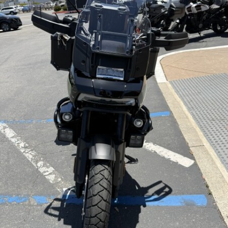2026 Harley-Davidson® Pan America 1250 Limited Olive Steel Metallic thumb 0