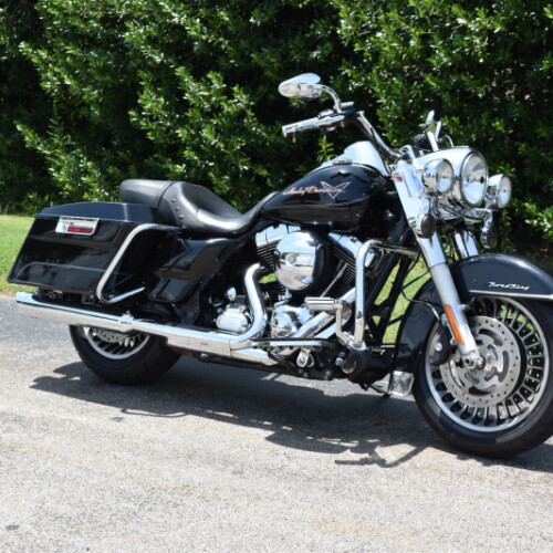 2013 Harley-Davidson® Road King® FLHR thumb 3