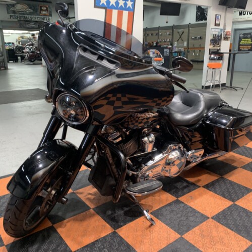 2017 Harley-Davidson Street Glide Special FLHXS thumb 0