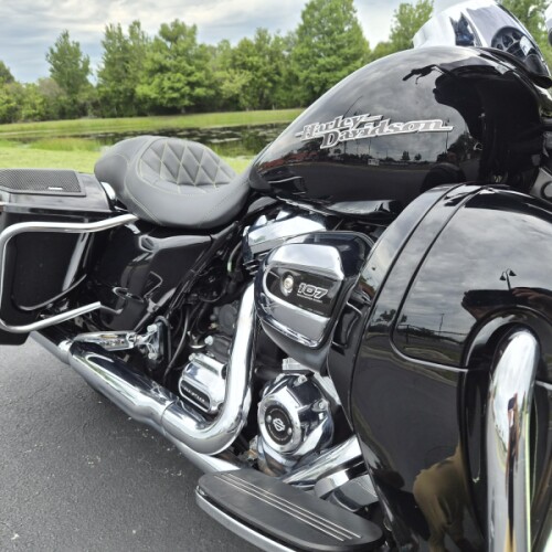 FLHX 2019 Street Glide® thumb 3