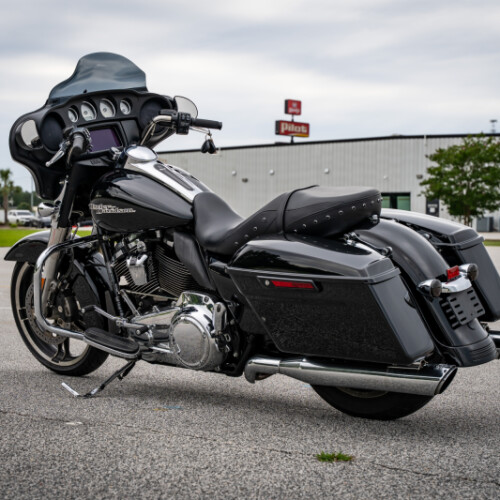 2019 Harley-Davidson® Street Glide® FLHX thumb 0