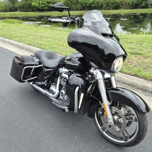 FLHX 2019 Street Glide® thumb 2